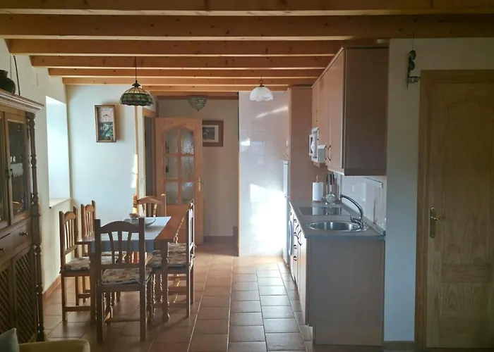 샬레 La Celestina *